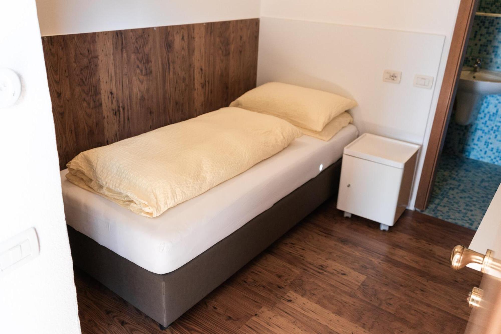 Albergo Garni Orchidea Riva del Garda Eksteriør billede